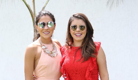  Sofía Díaz de León y Jessica Ferretiz.