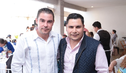  Vicente Azcargota y Lauro Barrueta.