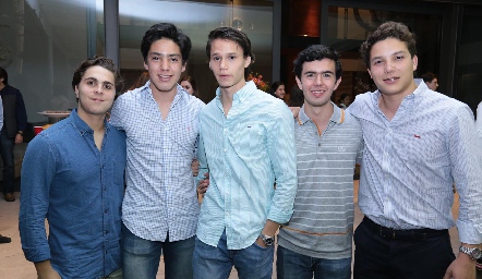  Manuel García, Mau Chevaile, Marcelo Allende, Andrés Espinosa y Daniel Martín.