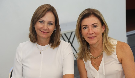  Jana González y Ana Meade.