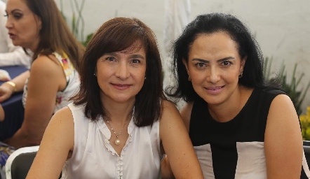   Pina Cadena y Karla Ruiz.