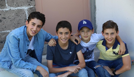  José Miguel, Lauro, Gonzalo y Patricio.
