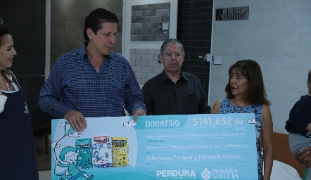 Donativo de Plomería Selecta Pro-Paciente Oncológico.