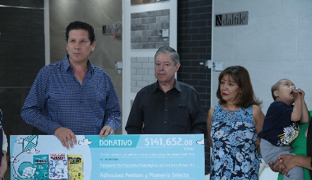 Donativo de Plomería Selecta Pro-Paciente Oncológico.