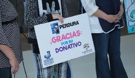 Donativo de Plomería Selecta Pro-Paciente Oncológico.