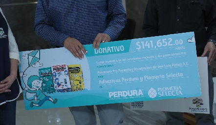 Donativo de Plomería Selecta Pro-Paciente Oncológico.