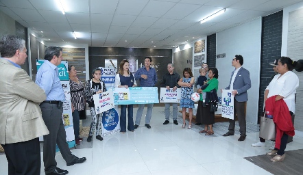 Donativo de Plomería Selecta Pro-Paciente Oncológico.