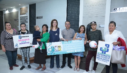 Donativo de Plomería Selecta Pro-Paciente Oncológico.