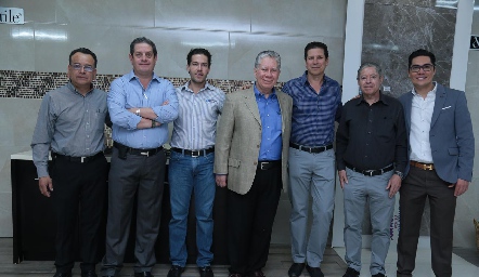Francisco Medel, Mauricio Estrada, Paco Dauajare, Samuel Siller, Gerardo Sánchez, Francisco Dauajare y Alberto Castillo.