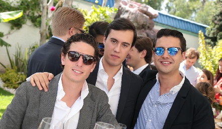  Diego Jourdain, Daniel Estrada y Gerardo Valle.