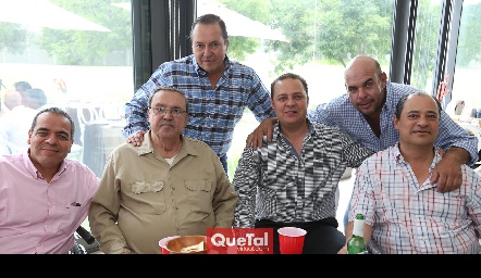  Arturo Valadés, Gabriel Valle, Juan Carlos Valle, José Manuel Guerra, Jaime Ascanio y Héctor Valle .