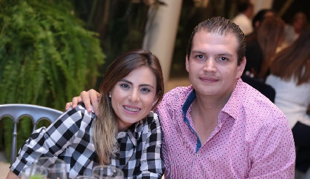  Claudia Oliva de Ruiz y Mauricio Ruiz.