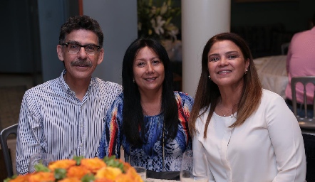  Andrés Azcárate, Leticia Ruiz y Xóchitl Amparán.