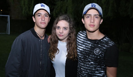  Roberto Silva, Joaquina Morales y Juan Carlos de la Rosa.
