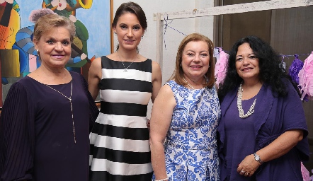  Mónica Labastida, Mariana Llaguno, Rosario Llaguno y Marcelle Del Valle.