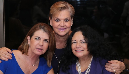  Cuata Meade, Mónica Labastida y Marcelle Del Valle.