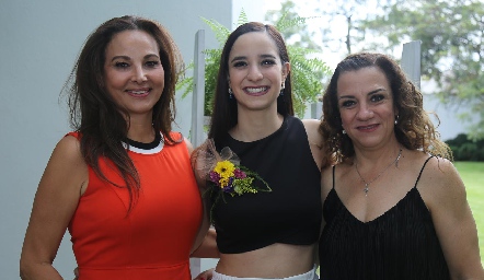 Graciela Valdez, Luli Lamas y Ana Luisa Torres.