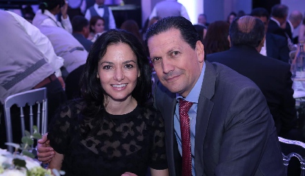  Gabriela Gómez y Jorge Loredo.