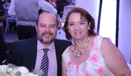  Hugo y Ana María Camargo.