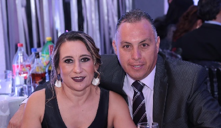  Mónica Álvarez y Gerardo Flores.
