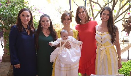  Gaby y Daniela Delgado, Valeria Flores, José Pablo, Paulina Bárcena y Daniela Dávalos.