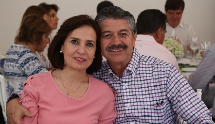  Patricia de la Mora y Gustavo Hernández.