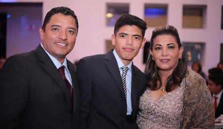  Graduación del Colegio Apostólica.
