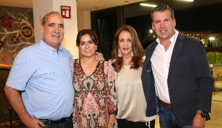  Ricardo Raymond, Laura Acosta, Montserrat Fonte y Alfonso Anaya .