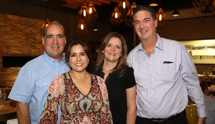  Ricardo Raymond, Laura Acosta, Martha Malo y Andrés Barcena.