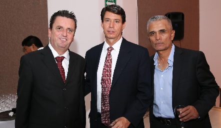  Paco Vallejo, Jaime Allende y Sergio Hernández.