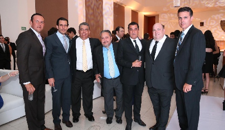  Luis Rentería, Javier Fernández, Fernando Martínez, Juan Alberto Martínez, Manuel Flores, Salomón Raitarski y Güicho Fernández.