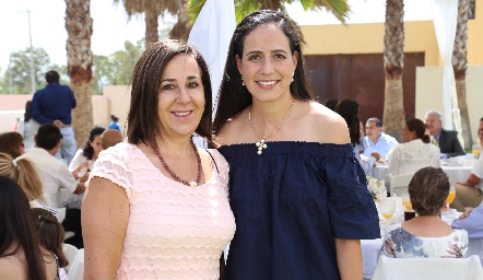  Lorena Valle y Cristina Vallejo.