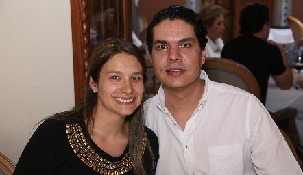  Ana Teresa Jaimes y Fernando Delgado.