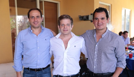 Manuel Abad, Juan Carlos Feres y Oscar Pérez.