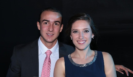  Alejandro Villalobos y Valeria Rangel.