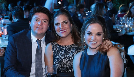  Daniel Zollino, Danitza Lozano y Ali Díaz Infante.