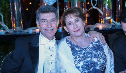  Arturo Cadena y Patricia Santos.