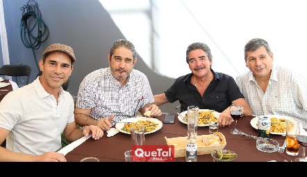  Humberto Santiago, Humberto Rodríguez, Manuel Álvarez y Jesús Martens.