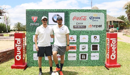  Pato Valle y José Benavente.