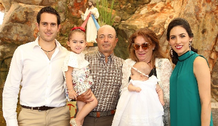  Carlos Del Valle, Inés, Carlos Del Valle, Begoña Ruiz, Natalia y Claudia Díaz de León.