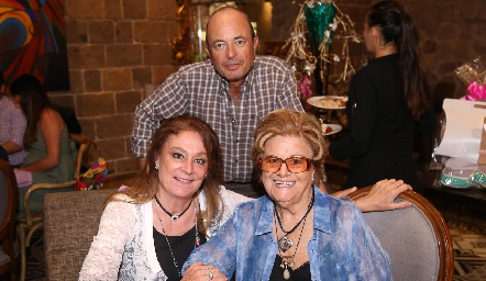  Carlos Del Valle, Begoña Ruiz y Marcelle Coulon.