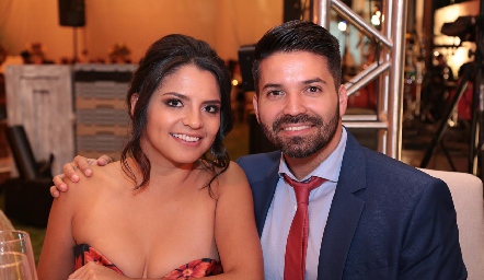  Paola Contreras y Alberto Badillo.