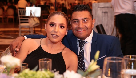  Fernanda Esquivel y Pedro Mitre.