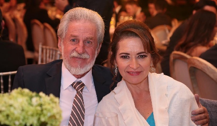  Eduardo Rodríguez y Patricia Vázquez.