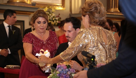Compartiendo la Luz de Cristo.