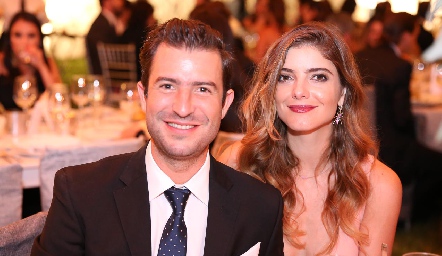  Fernando Espinoza y Ana de Lazcurain.