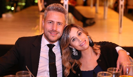  Alan y Isabel Pizarro.