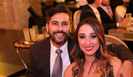  Saúl Delgado y Gabriela Pizarro.