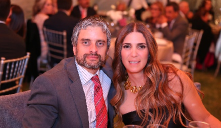  Juan Pablo Zambrano y María Espinosa.