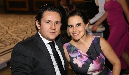  Alberto Bejarano y Alejandra Elías.